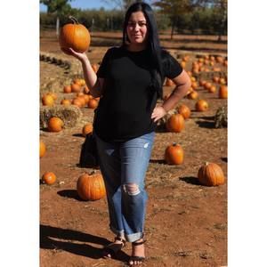 Meet your Posher, Vanessa